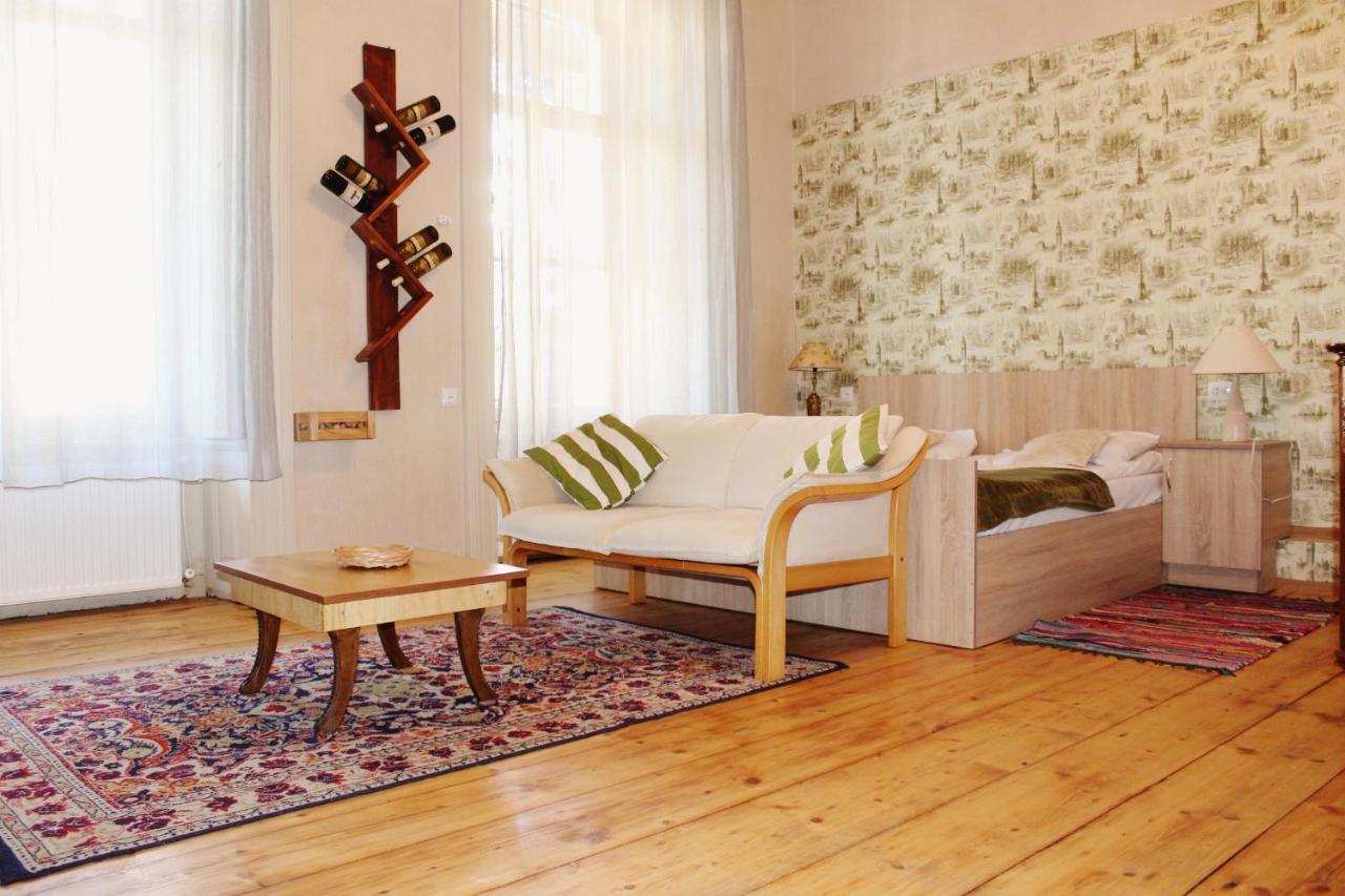 Solo Room Apartment Tiflis Exterior foto